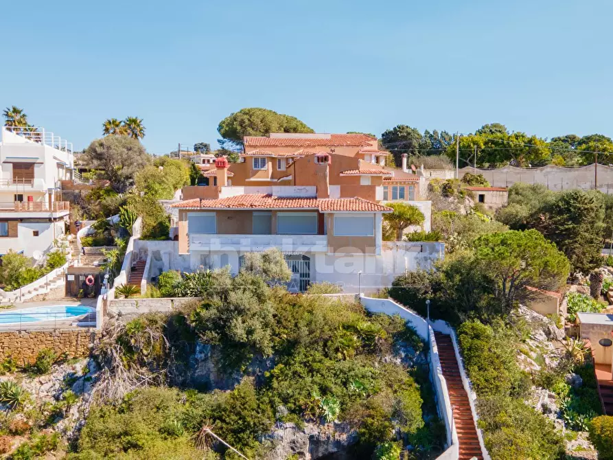 Immagine 7 di Villa in vendita  in Via Dei Diamanti a Siracusa