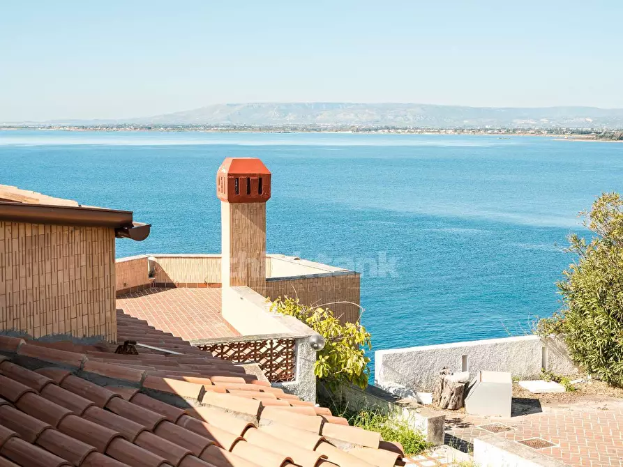 Immagine 8 di Villa in vendita  in Via Dei Diamanti a Siracusa