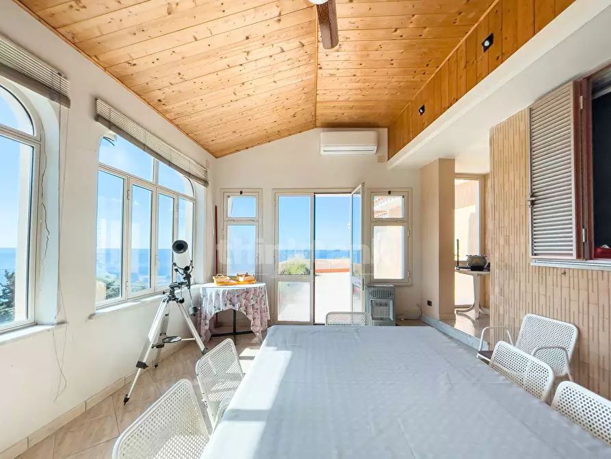 Immagine 23 di Villa in vendita  in Via Dei Diamanti a Siracusa