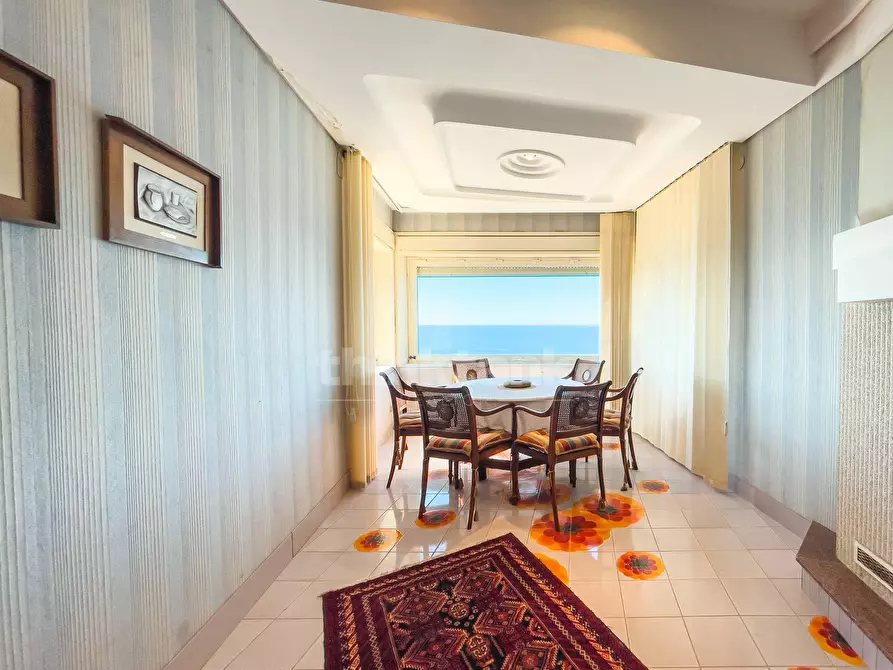 Immagine 28 di Villa in vendita  in Via Dei Diamanti a Siracusa