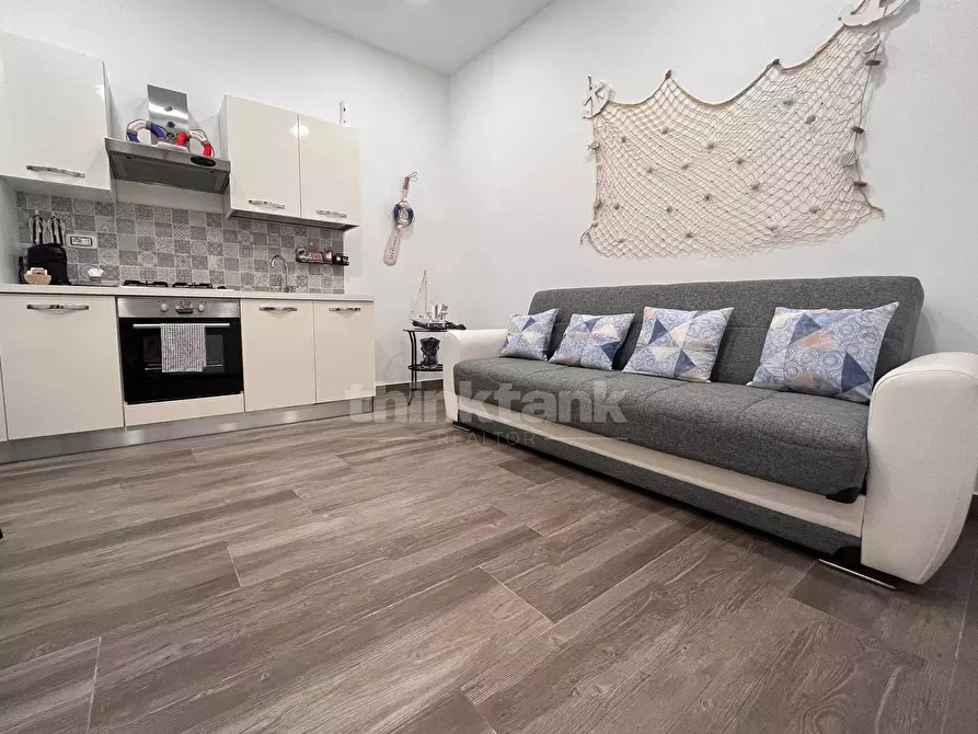 Immagine 3 di Casa indipendente in vendita  in via Bainsizza a Siracusa