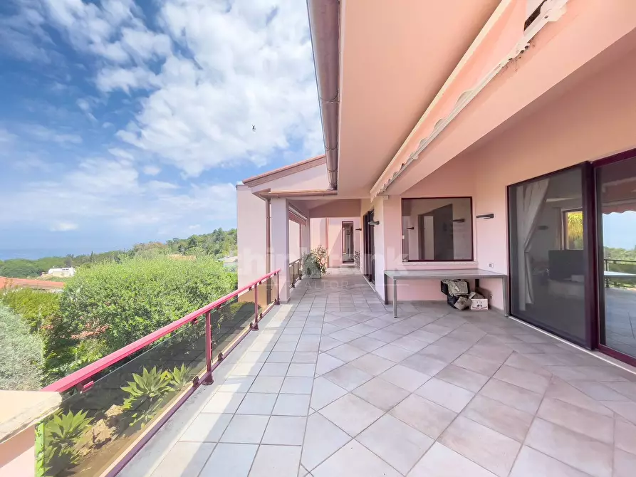 Immagine 9 di Villa in vendita  in campolato a Augusta