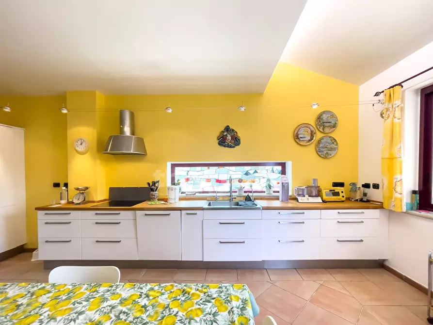 Immagine 29 di Villa in vendita  in campolato a Augusta