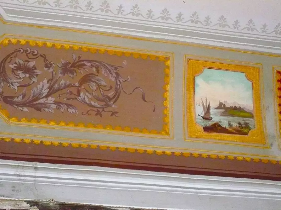 Immagine 13 di Palazzo in vendita  in Via Scalilla a Mascalucia