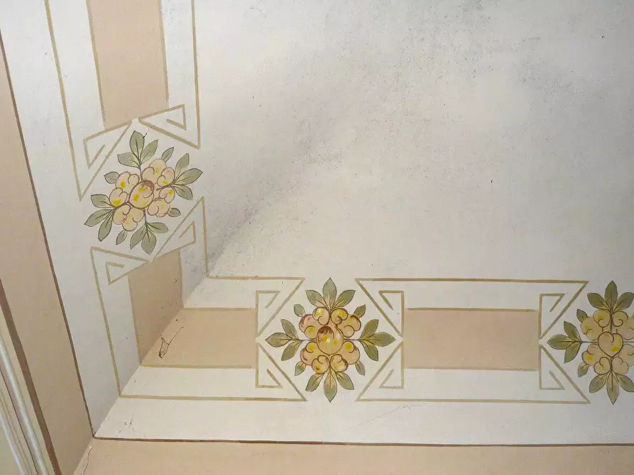 Immagine 22 di Palazzo in vendita  in Via Scalilla a Mascalucia