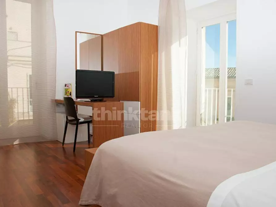 Immagine 7 di Palazzo in vendita  in Piazza Carmine a Ragusa