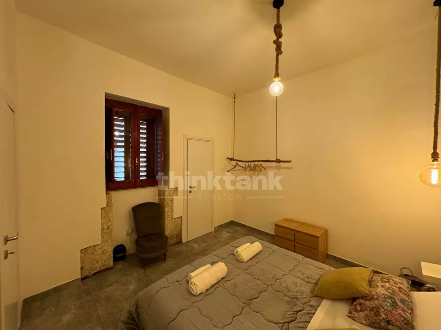 Immagine 18 di Appartamento in vendita  in vicolo bagnara a Siracusa