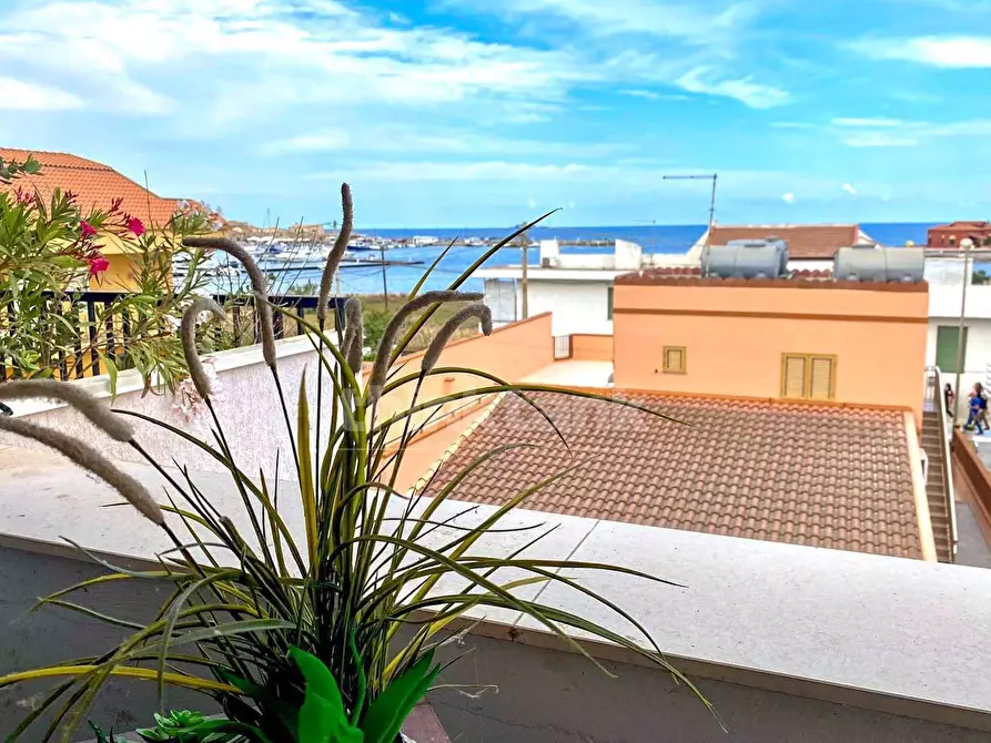 Immagine 3 di Appartamento in vendita  in Viale Paolo Calleri a Pachino