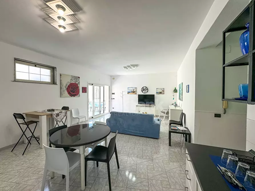 Immagine 6 di Appartamento in vendita  in via dei nuri a Avola