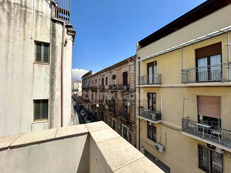 Immagine 3 di Villa in vendita  in Via Reitano a Catania