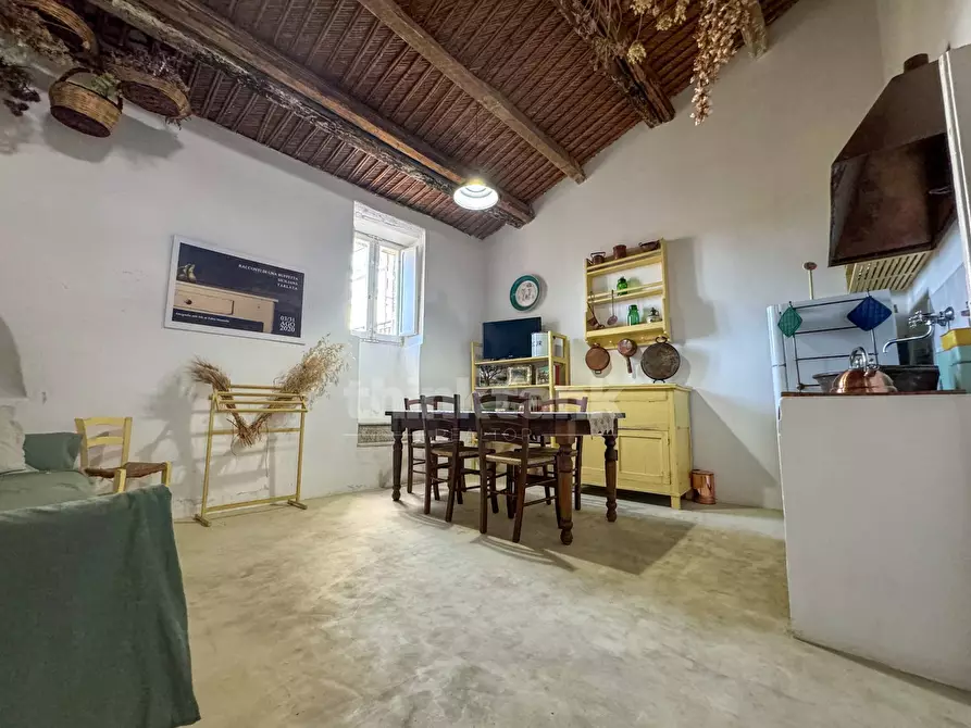 Immagine 3 di Casa indipendente in vendita  in Ronco Tedeschi a Noto