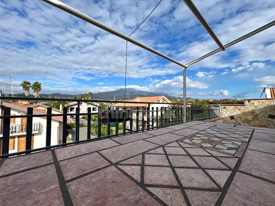 Immagine 16 di Casa semindipendente in vendita  in via tropea a Aci Sant'antonio