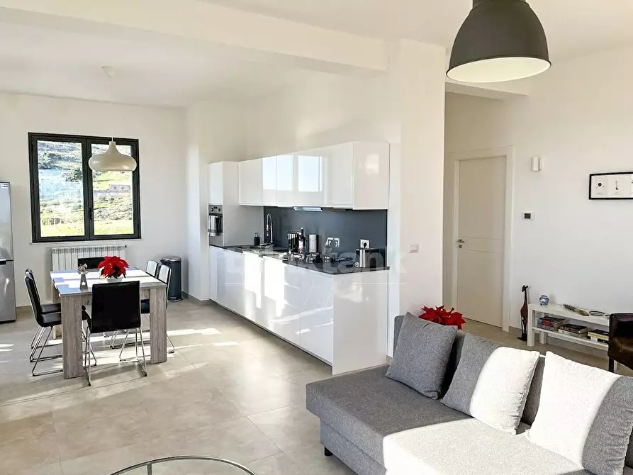 Immagine 12 di Villa in vendita  in Via dello Sbarco Anglo Americano a Palma Di Montechiaro