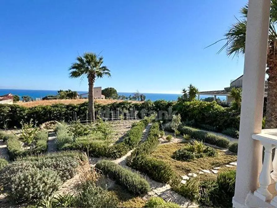 Immagine 21 di Villa in vendita  in Via dello Sbarco Anglo Americano a Palma Di Montechiaro