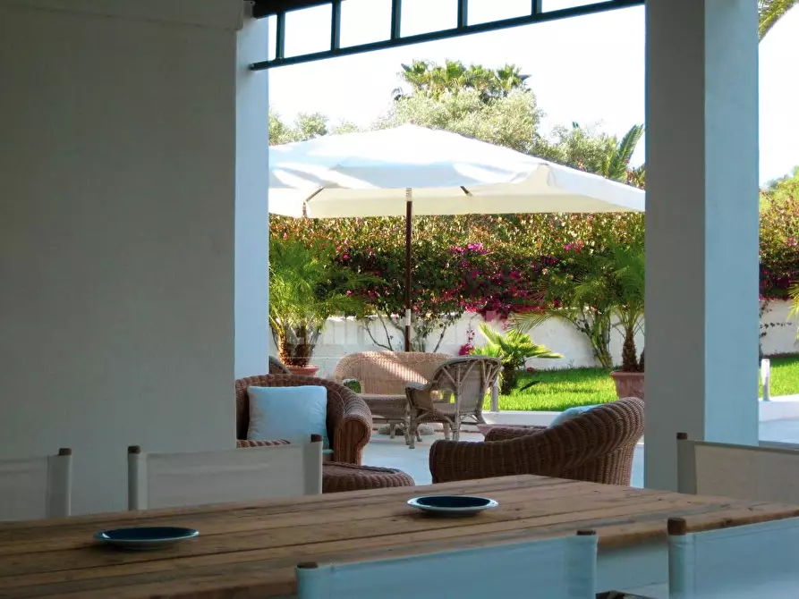 Immagine 5 di Villa in vendita  in str san lorenzo a Noto