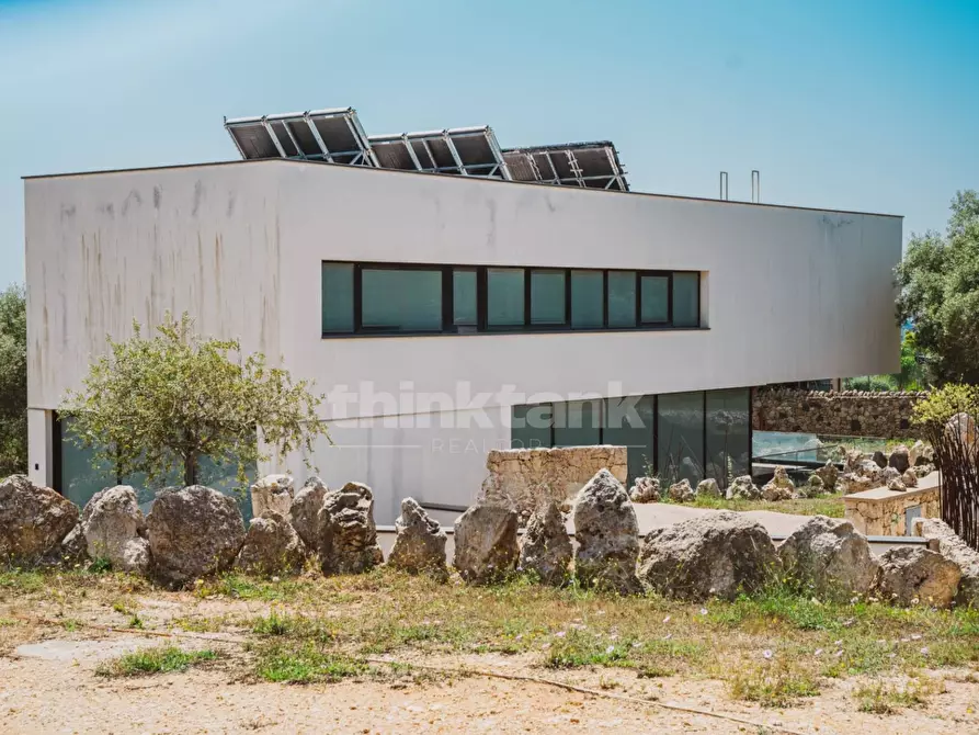 Immagine 5 di Villa in vendita  in strada tremmilia a Siracusa