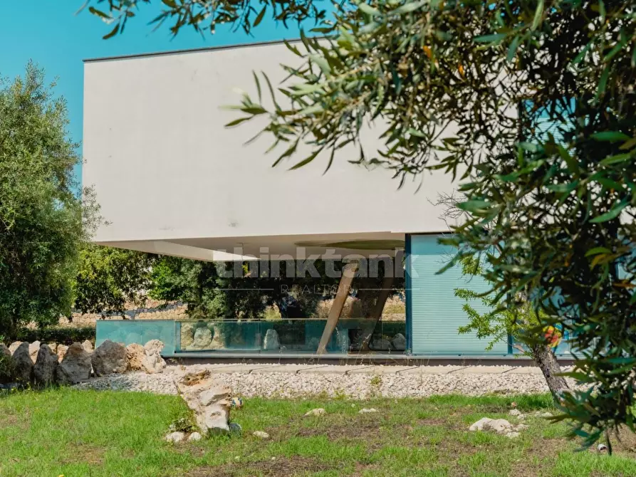 Immagine 1 di Villa in vendita  in strada tremmilia a Siracusa