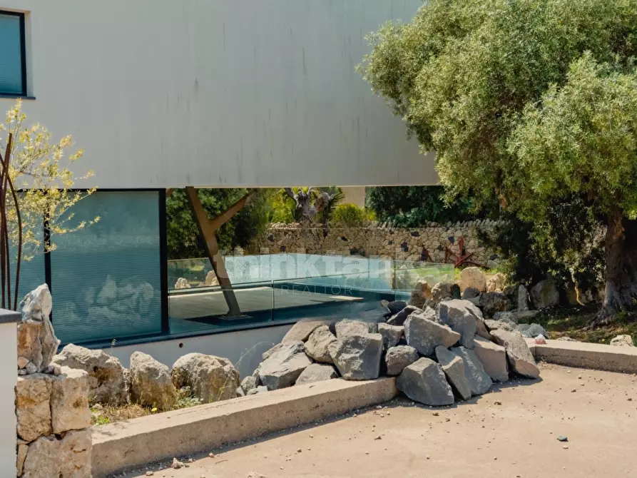 Immagine 7 di Villa in vendita  in strada tremmilia a Siracusa