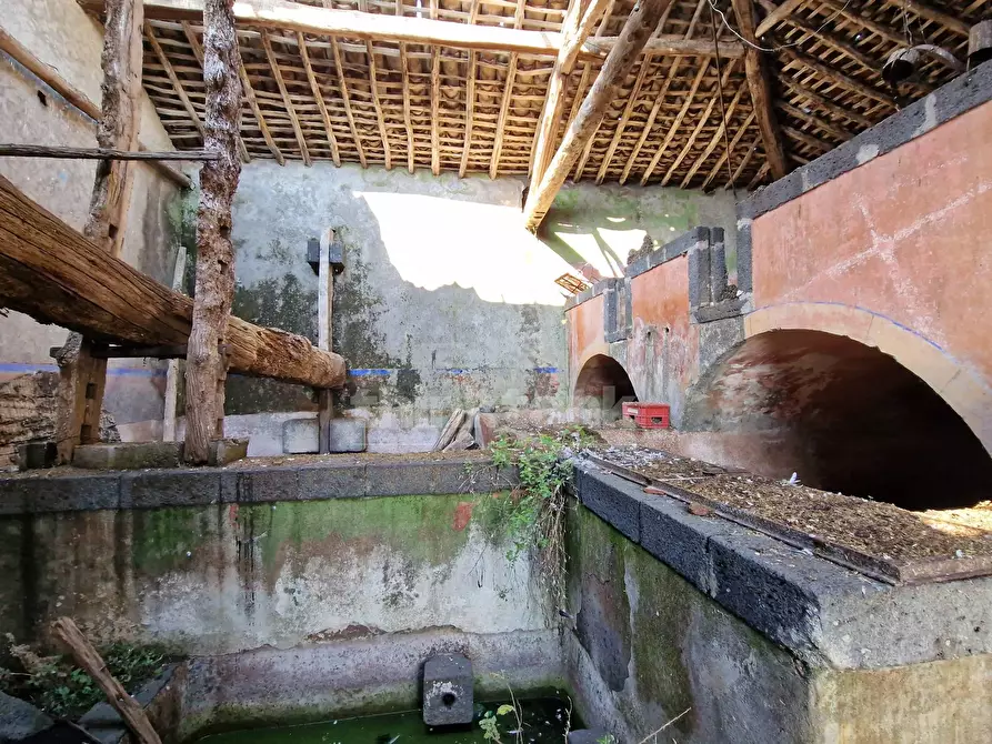 Immagine 15 di Rustico / casale in vendita  in Via Torrente Lavinaio a Viagrande