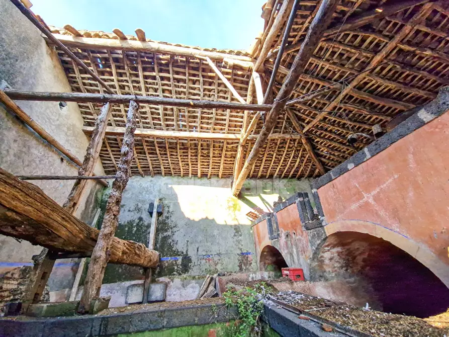 Immagine 16 di Rustico / casale in vendita  in Via Torrente Lavinaio a Viagrande