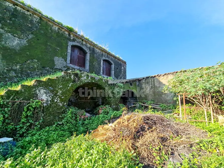 Immagine 26 di Rustico / casale in vendita  in Via Torrente Lavinaio a Viagrande