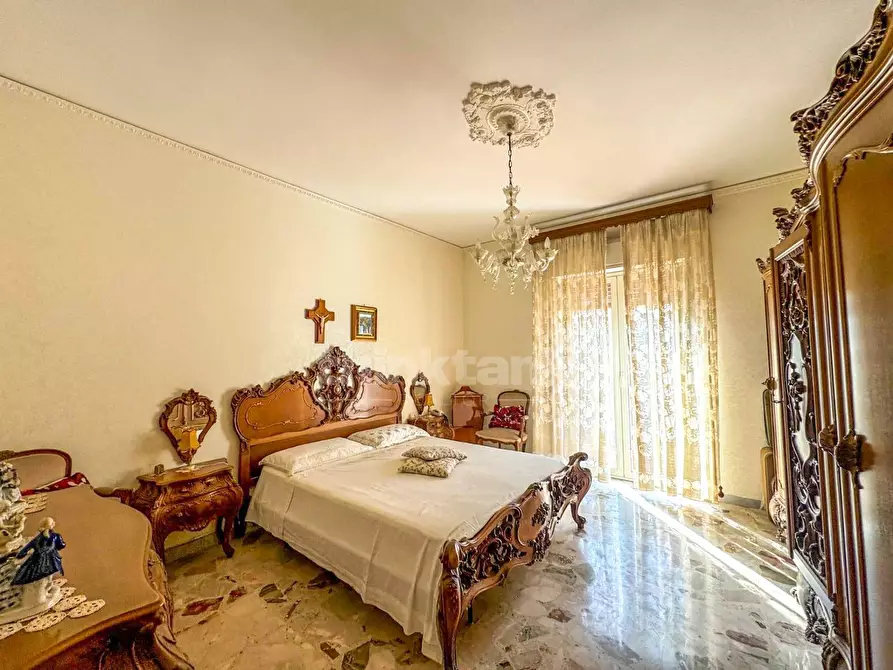 Immagine 12 di Appartamento in vendita  in via francesco guardi a Siracusa