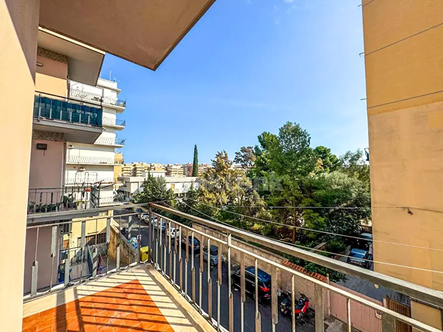 Immagine 11 di Appartamento in vendita  in via francesco guardi a Siracusa