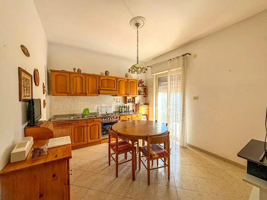 Immagine 7 di Appartamento in vendita  in via francesco guardi a Siracusa