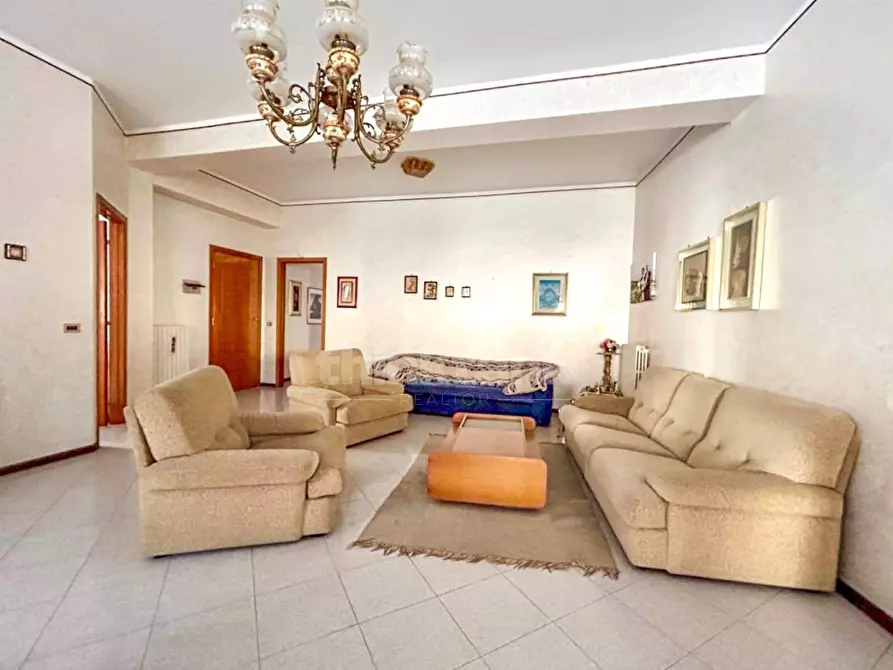 Immagine 12 di Appartamento in vendita  in via italo svevo a Belpasso