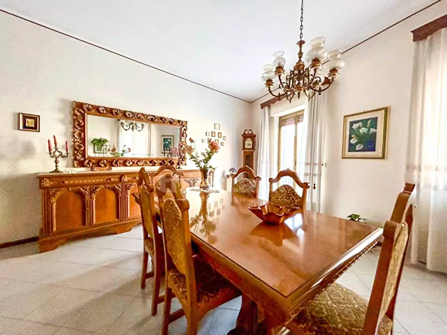 Immagine 8 di Appartamento in vendita  in via italo svevo a Belpasso