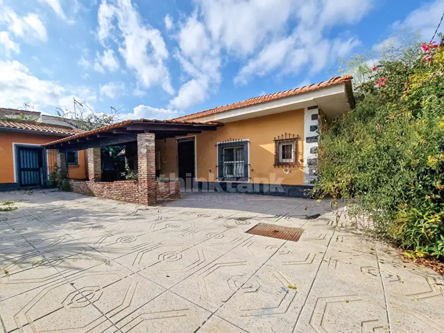 Immagine 2 di Villa in vendita  in Villaggio Porto San Leonardo a Augusta