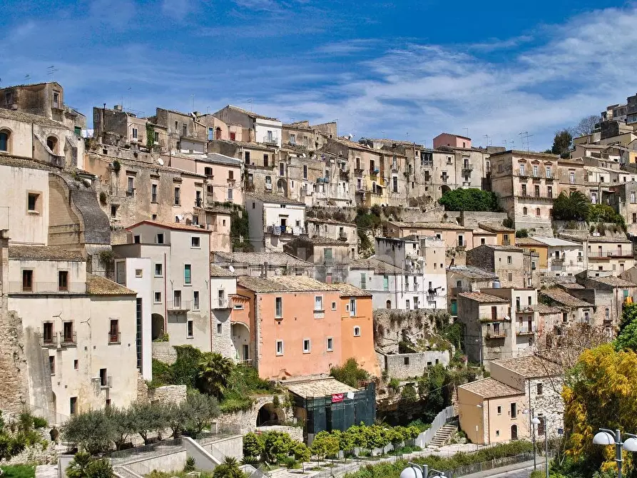 Immagine 5 di Villa in vendita  in Ragusa Ibla a Ragusa