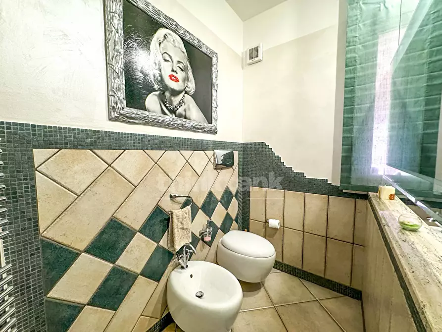 Immagine 20 di Attico in vendita  in via monsignore calogero lauricella a Siracusa