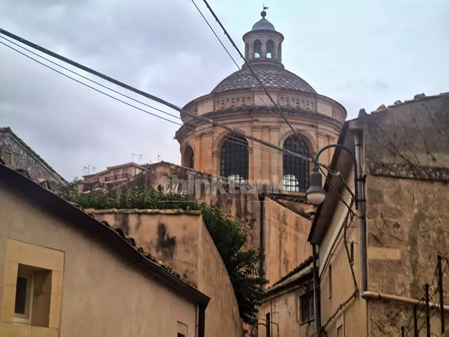 Immagine 29 di Villa in vendita  in Corso San Giorgio a Modica