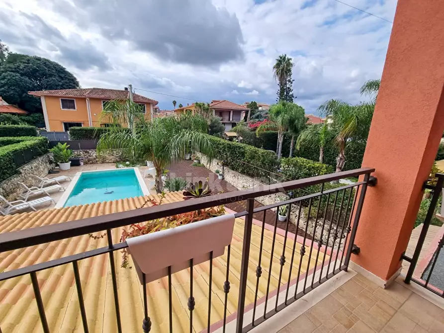 Immagine 27 di Villa in vendita  in via pasquale salibra a Siracusa