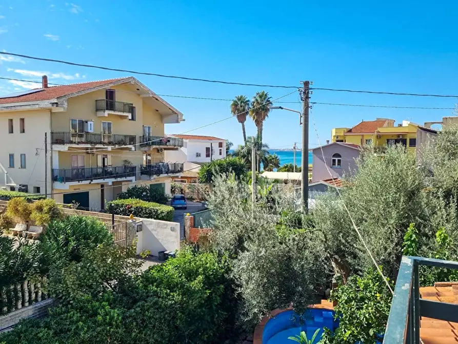 Immagine 30 di Villa in vendita  in via pico della mirandola a Avola