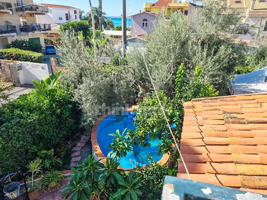 Immagine 5 di Villa in vendita  in via pico della mirandola a Avola