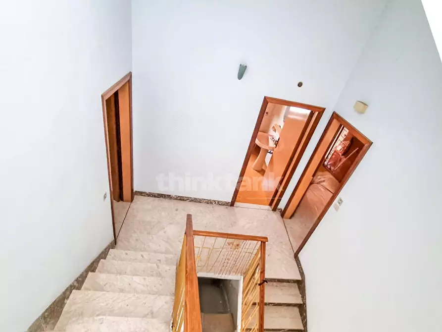 Immagine 13 di Casa semindipendente in vendita  in via luigi razza a Avola