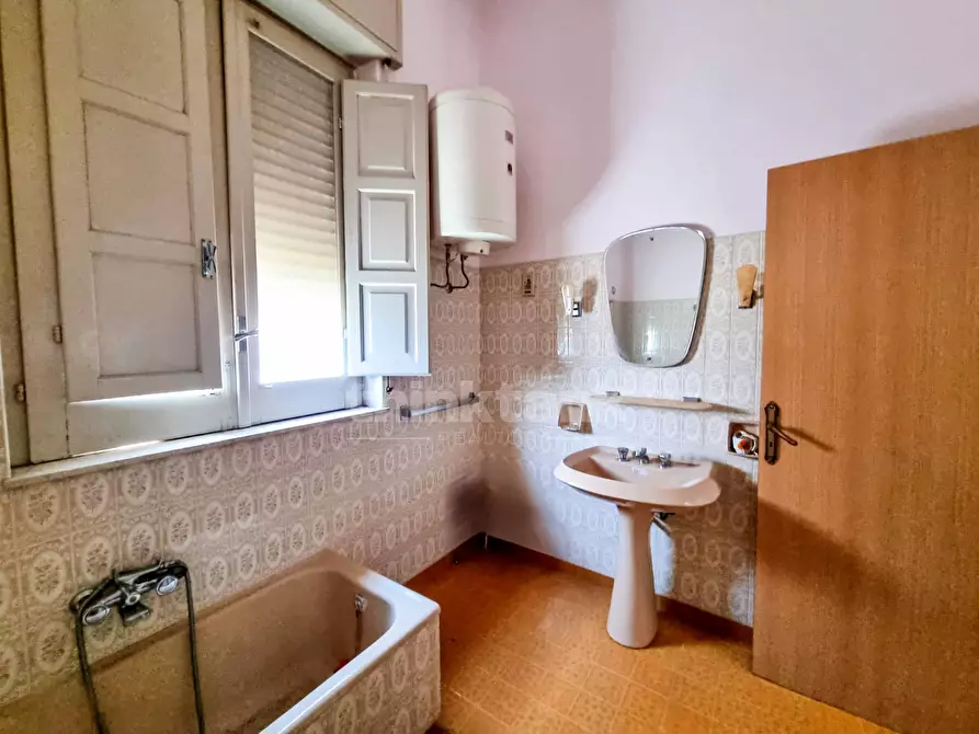 Immagine 8 di Casa semindipendente in vendita  in via luigi razza a Avola