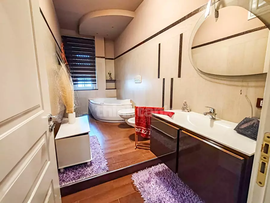 Immagine 24 di Appartamento in vendita  in Viale Zecchino a Siracusa