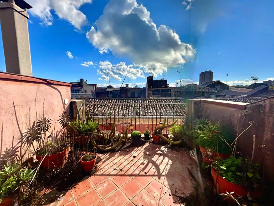 Immagine 18 di Attico in vendita  in Via Caronda a Catania