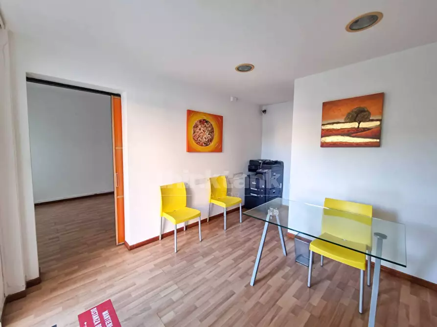 Immagine 7 di Locale commerciale in vendita  in via unione sovietica a Siracusa