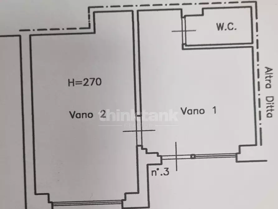 Immagine 16 di Locale commerciale in vendita  in via unione sovietica a Siracusa