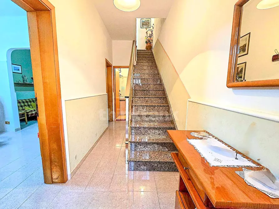 Immagine 10 di Appartamento in vendita  in via monginevro a Scicli