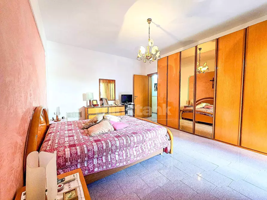 Immagine 17 di Appartamento in vendita  in via monginevro a Scicli