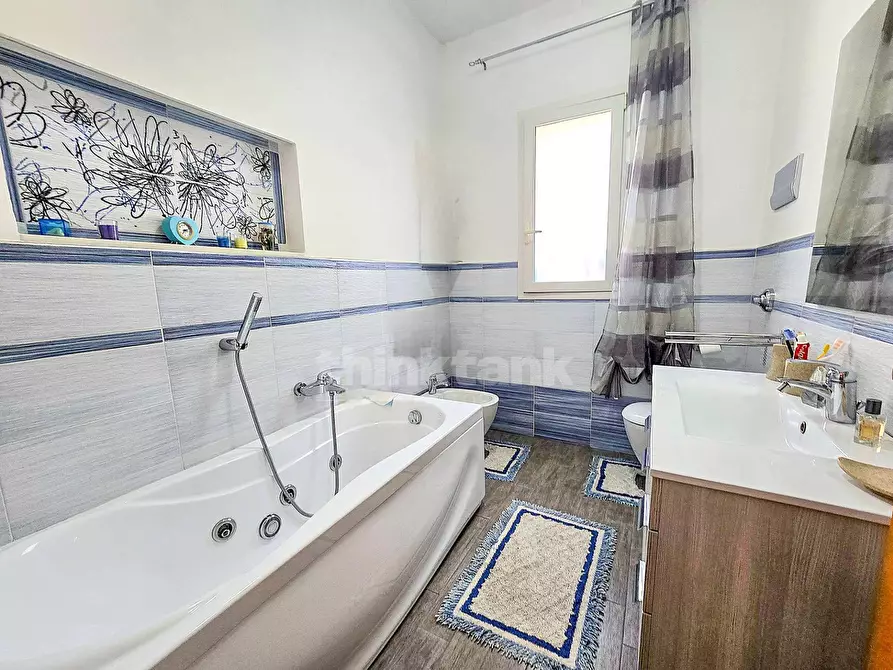 Immagine 18 di Appartamento in vendita  in via monginevro a Scicli