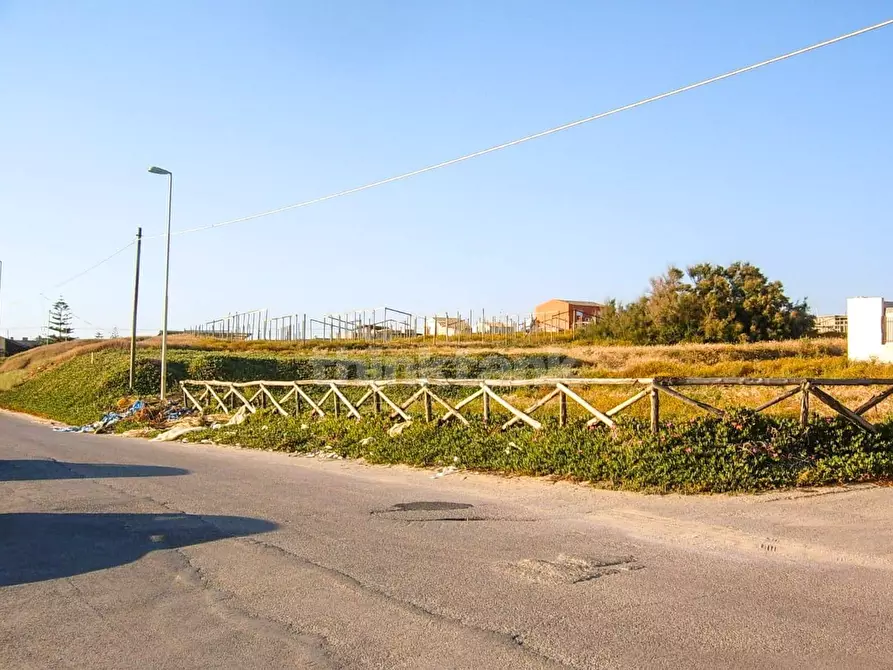 Immagine 12 di Terreno residenziale in vendita  in Via Riviera Lanterna a Vittoria
