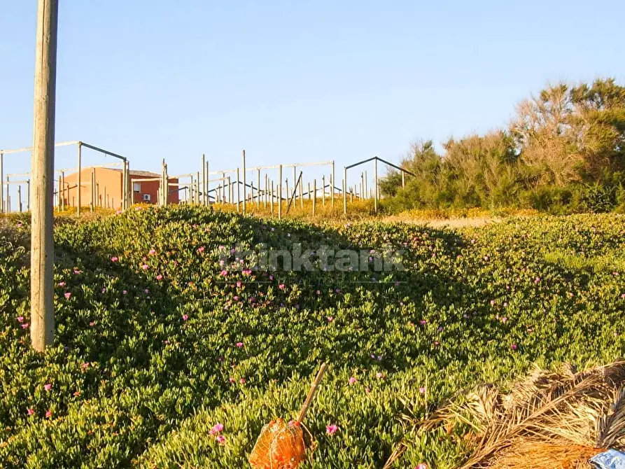 Immagine 13 di Terreno residenziale in vendita  in Via Riviera Lanterna a Vittoria