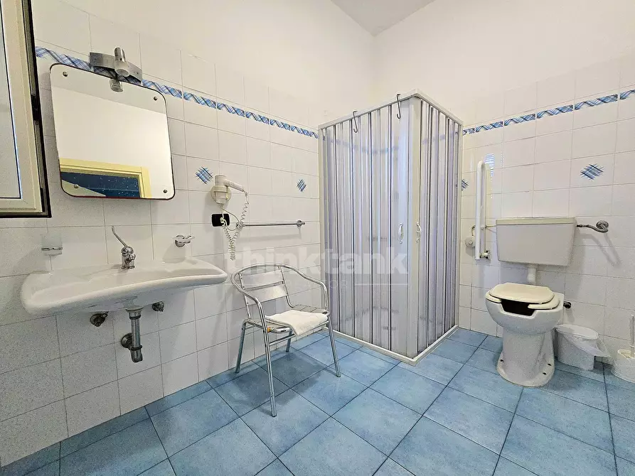 Immagine 6 di Palazzo in vendita  in Via Dell' Arno a Pozzallo