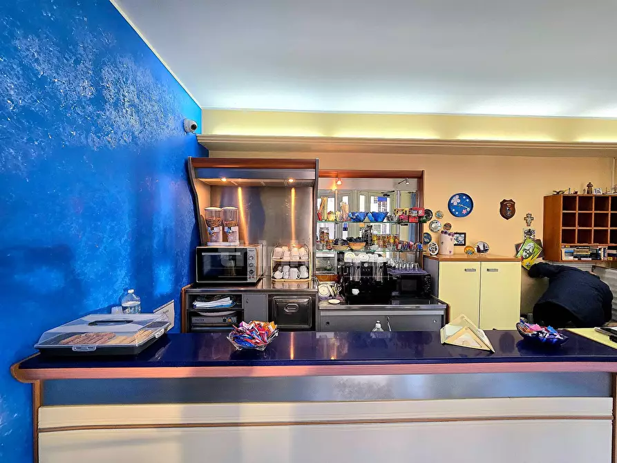 Immagine 12 di Palazzo in vendita  in Via Dell' Arno a Pozzallo